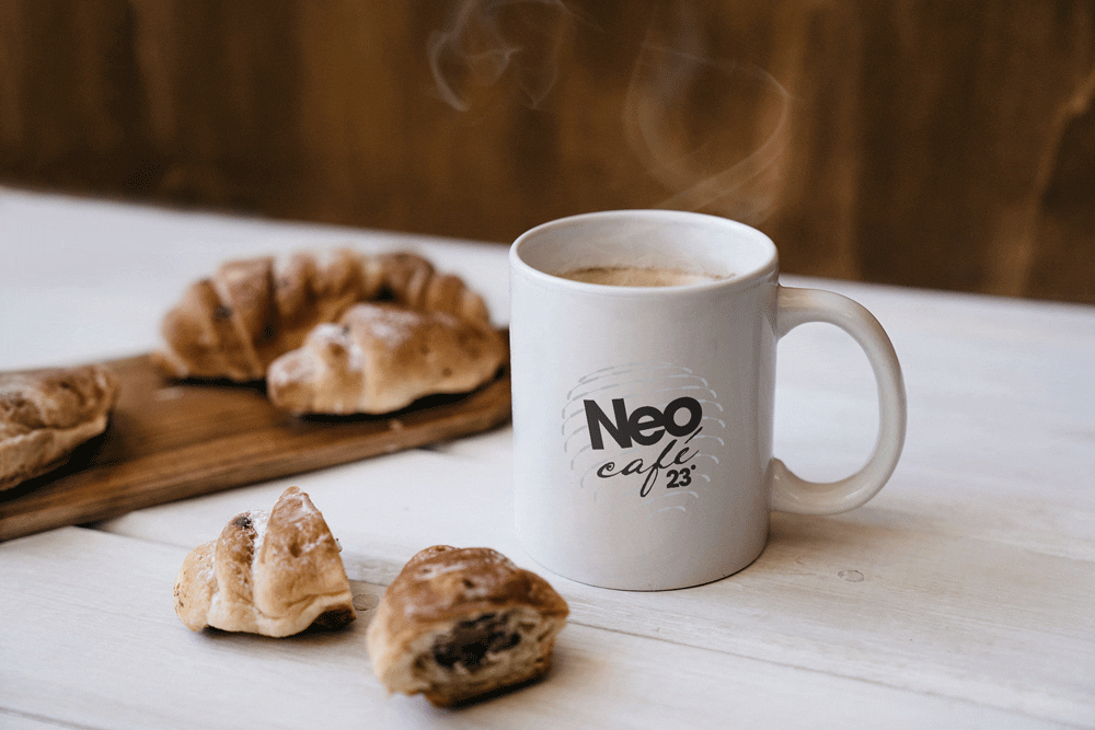 Proposta de caneca com logo Neo Café criado pela Qpix Creative Minds